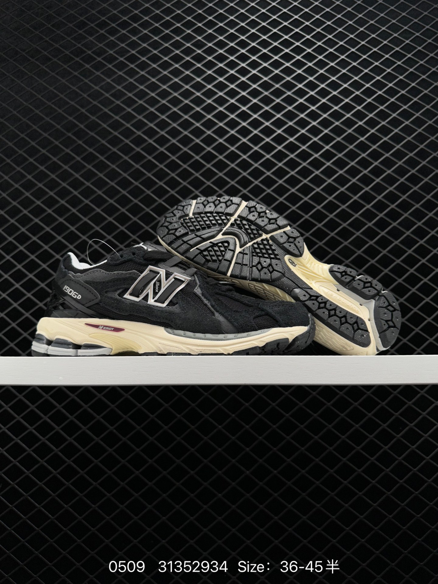 New Balance M1906